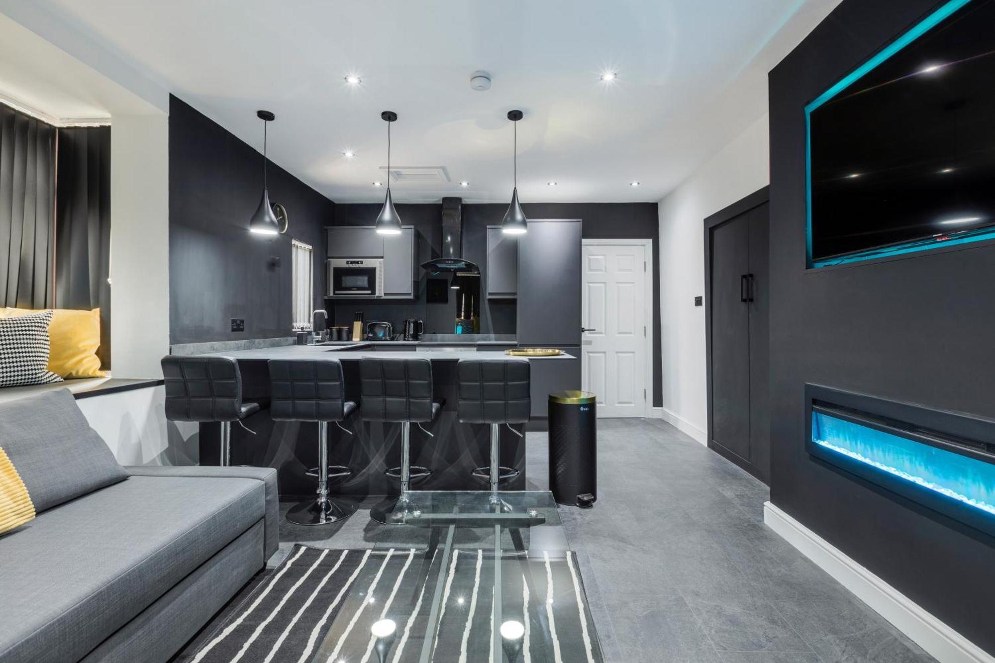 Two Bed Modern Apartment 5Min Walk To Town Centre With Free Parking ! Under New Management Blackpool Exterior foto
